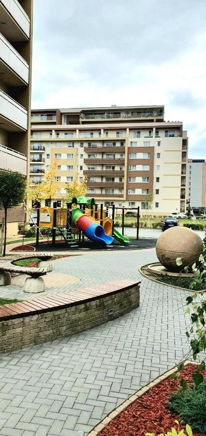 Apartment Alonisos Lux Брашов Екстер'єр фото