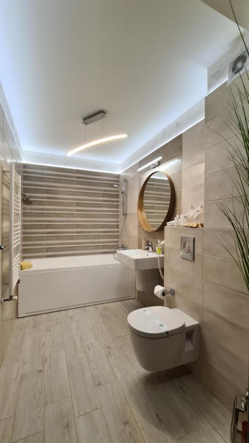 Apartment Alonisos Lux Брашов Екстер'єр фото