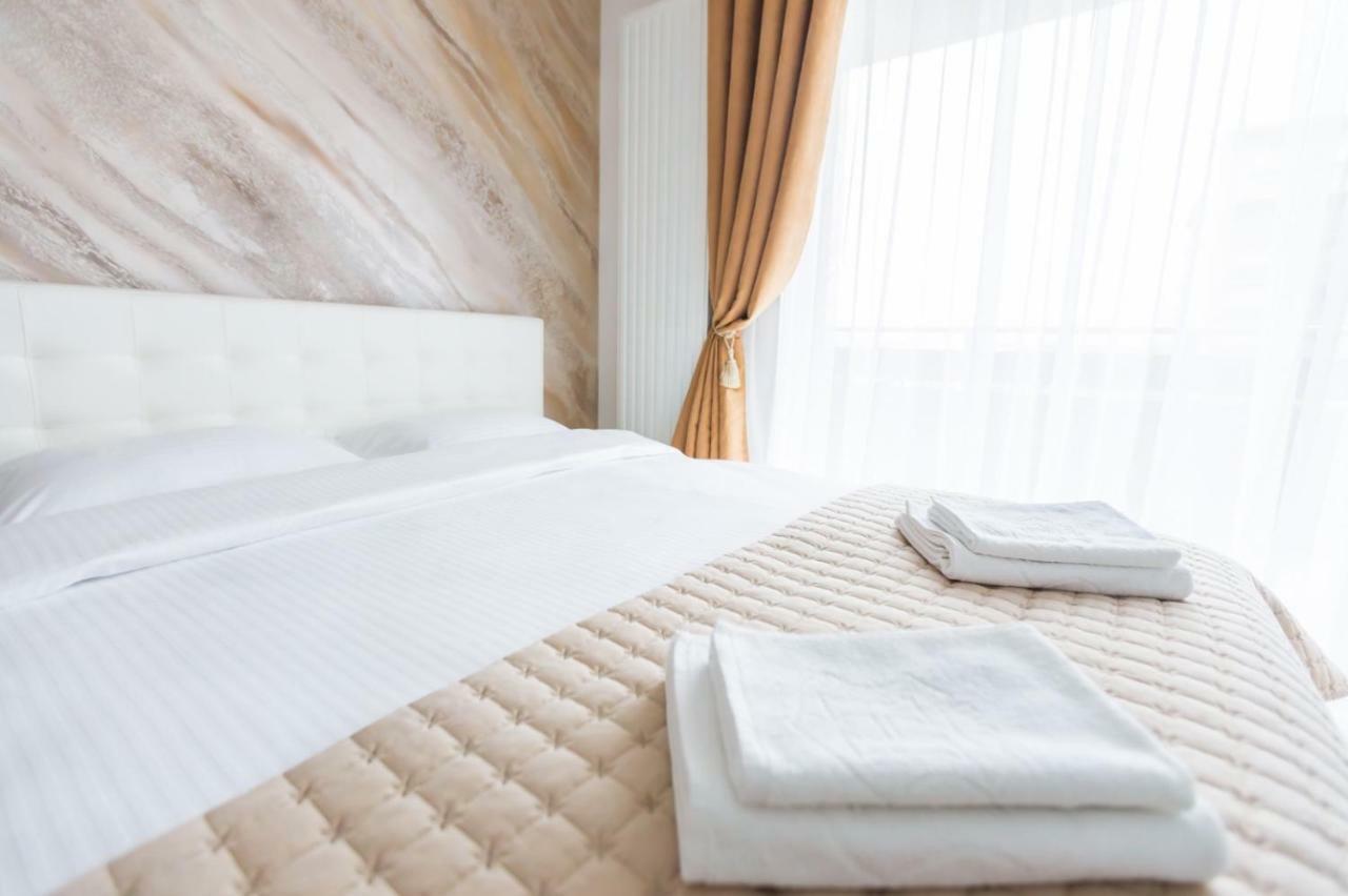 Apartment Alonisos Lux Брашов Екстер'єр фото
