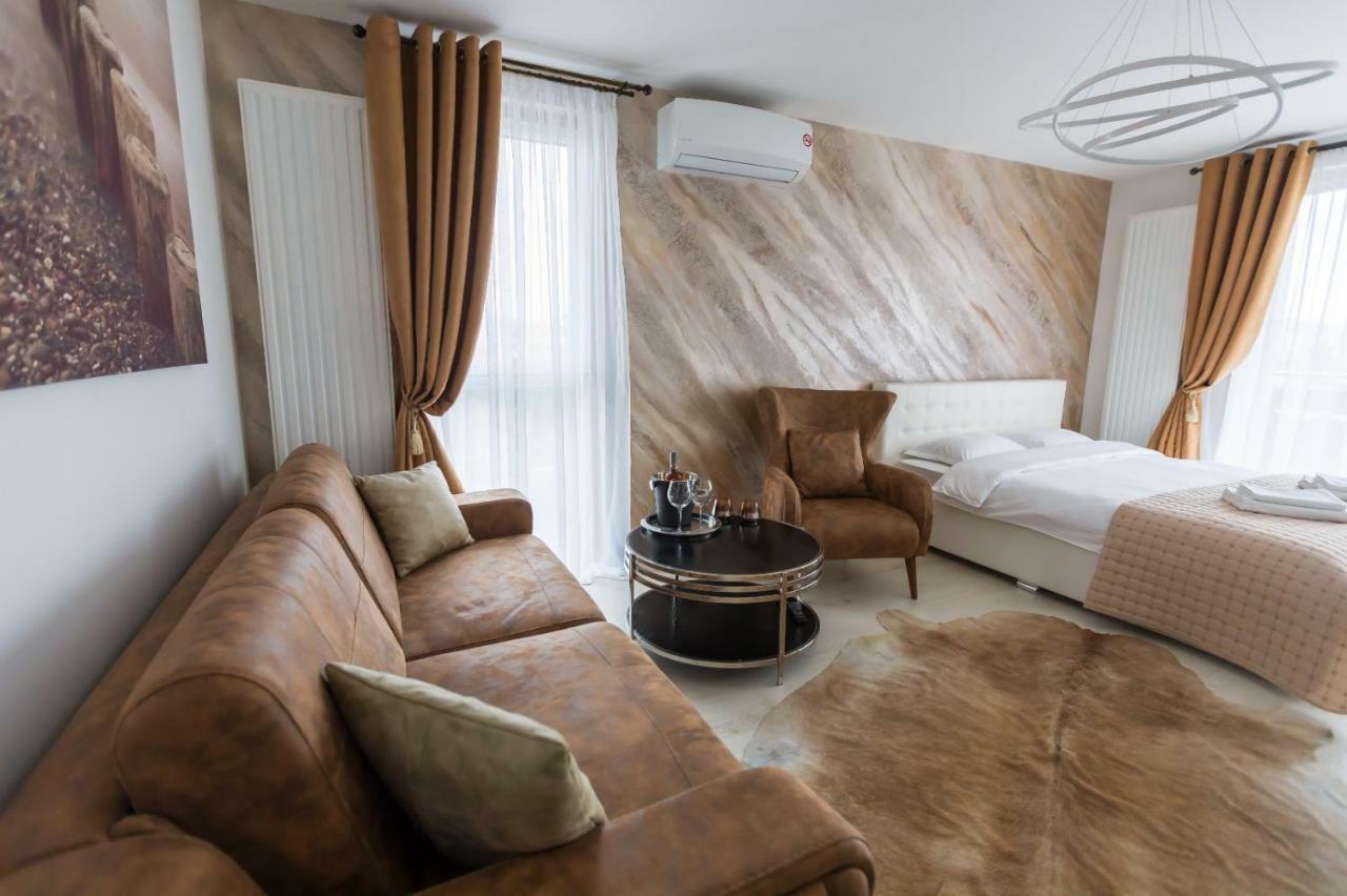 Apartment Alonisos Lux Брашов Екстер'єр фото