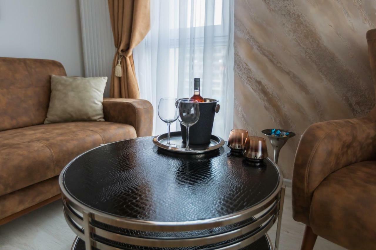 Apartment Alonisos Lux Брашов Екстер'єр фото