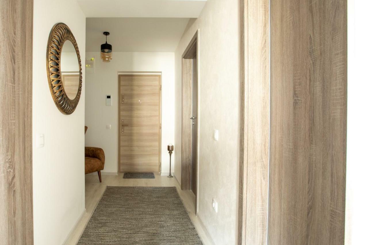 Apartment Alonisos Lux Брашов Екстер'єр фото